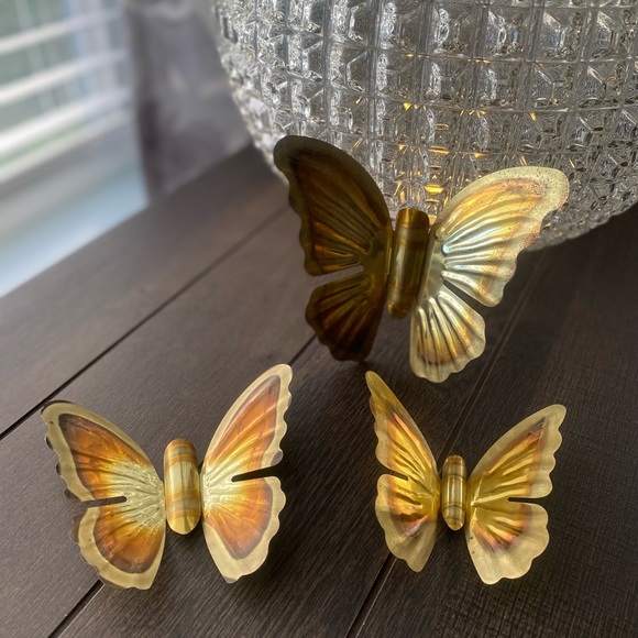 Vintage Brass Butterflies Mid-Century Butterfly Wall Decor - Picture 1 of 12
